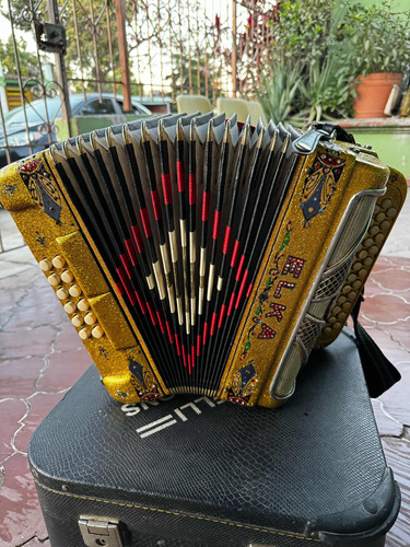 Acordeon Elka Dorado