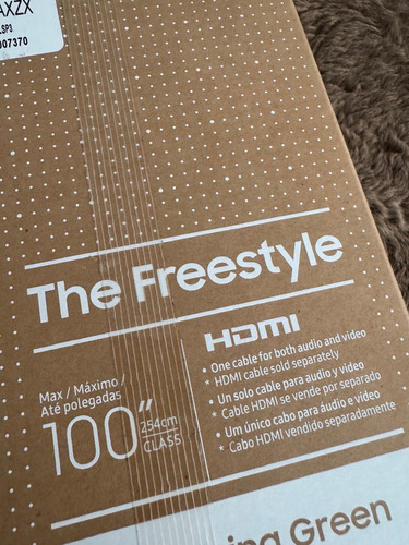Samsung -freestyle Proyector Portátil De 100 Fhd Blanco (Usado)