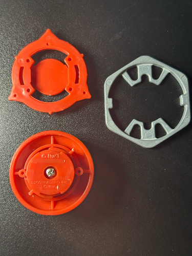 Beyblade Polta Hasbro Rojo (Usado)