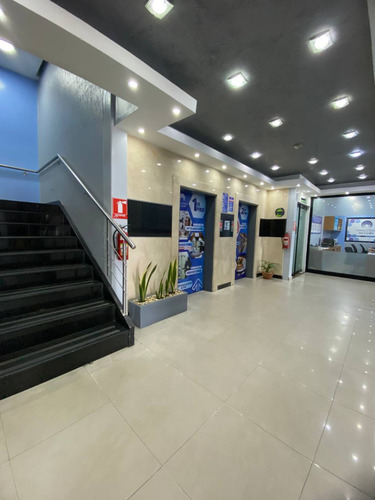 -consultorio Clínico En El Centro Clínico Del Caribe Sector Sabanamar, Costa Azul
