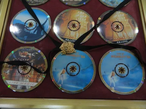 Box Set - Queen - The Ultimate Collection - 20 Cd's Gold Box Set - Queen - The Ultimate Collection - 20 Cd's Gold