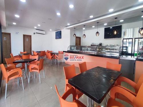 En Venta Terreno Con Local Comercial En La Carretera Nacional Moron Coro Tucacas