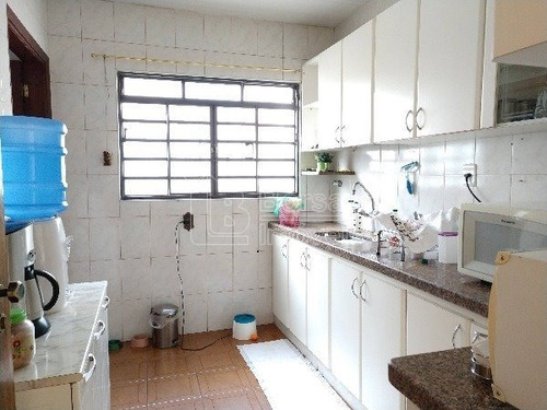 Imagem 4 de 6 de Venda De Casas / Sobrado Na Cidade De Araraquara 8135