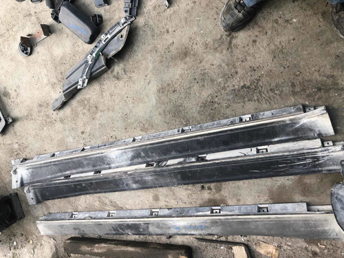 Estrivo Inferior Ford Explorer C/u 2011-2017 (Usado)