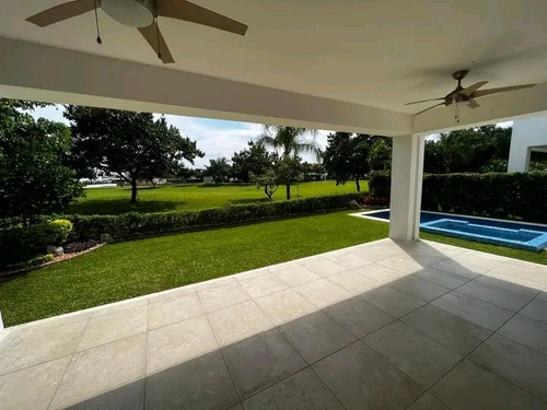 Villa En Condominio Horizontal Doble Acceso Controlado