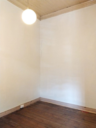Casa En Arriendo De 2 Dorm Cerro Polanco Valparaiso