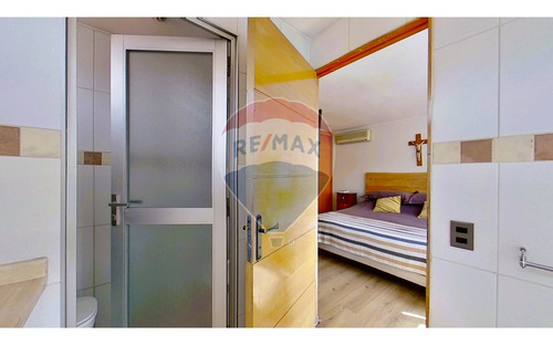 Moderna Y Luminosa Casa Con Piscina