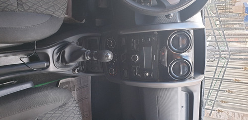 Imagen 5 de 12 de Renault Duster Oroch Dinamic Zent 4*2