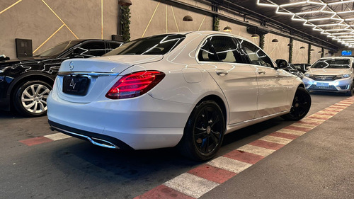 Mercedes-Benz Classe C C-180 1.6 turbo 16V Aut.