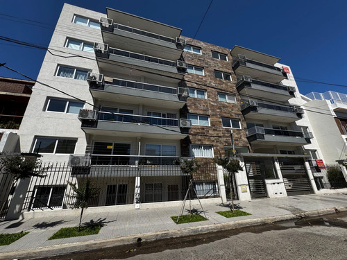 Departamento En Venta En Santos Lugares