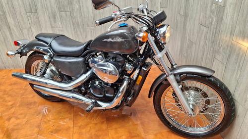 Honda Shadow Rs 750