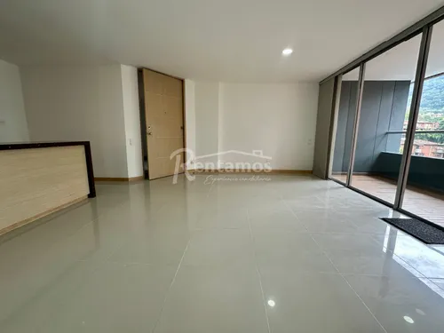 Apartamento En Arriendo En Loma El Chocho. Cod A775932