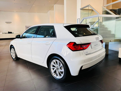 Imagen 6 de 24 de Nuevo Audi A1 A3 Sportback Sedan A4 Q2 Q3 Q5 A5 A6 Q7 Q8 S3