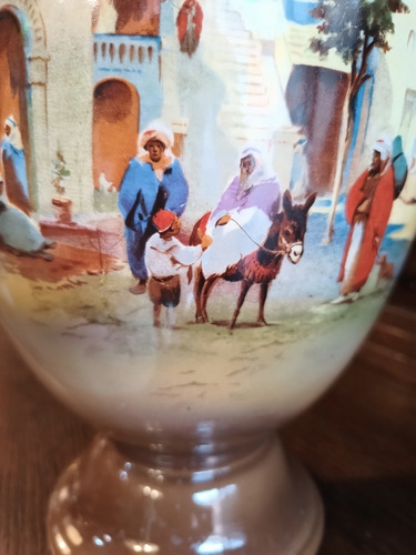 Antiguo Jarrón Ingles Falcón Ware, Escena Árabe (Usado)
