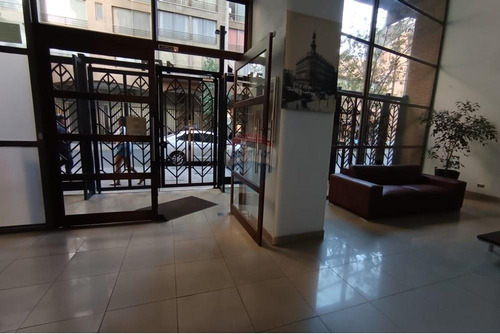 Venta Dpto. Acogedor, En San Isidro.