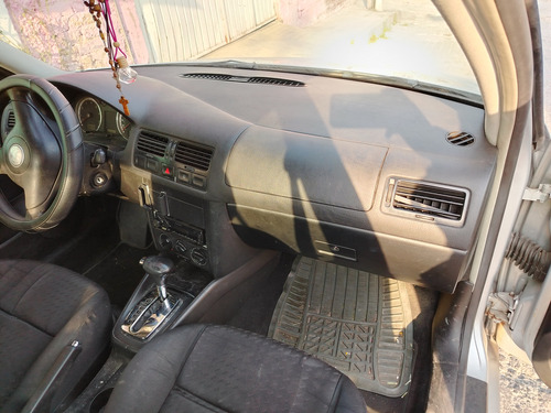 Volkswagen Jetta 2.0 Europa Aa At