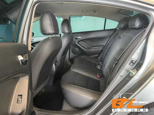 Imagem 14 de 15 de Kia Cerato 1.6 Sx Flex 4p Aut