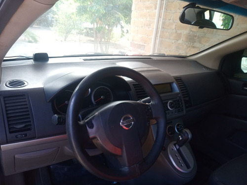 Imagem 3 de 3 de Nissan Sentra 2007 2.0 Sl Aut. 4p