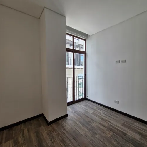 Apartamento En Venta / Renta En Lirios 1 De Cayalá Zona 16