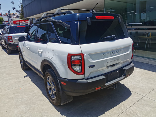 Ford Bronco SPT BADLANDS