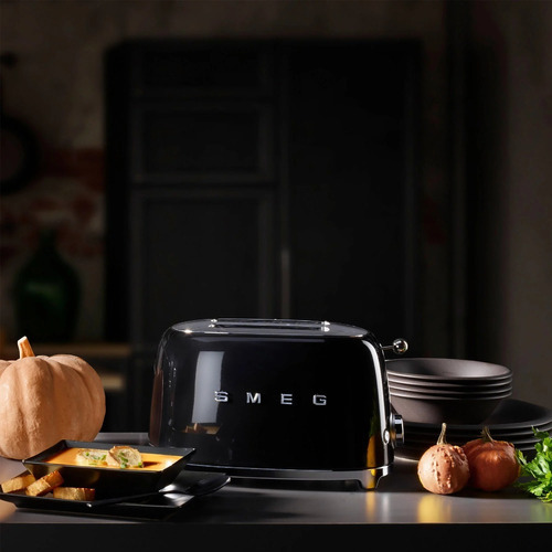 Tostadora Smeg Vintage Tsf01 2 Panes Color Negro