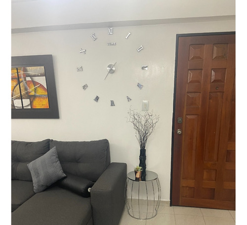 Imagen 9 de 30 de Ha Amplio Y Cómodo Apartamento En Venta En Las Chimeneas Con Planta 50% Y Pozo