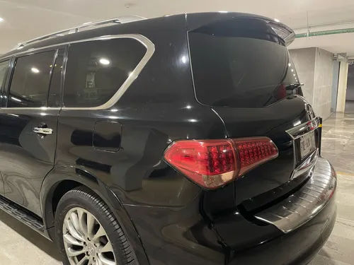 Infiniti QX80 5.6 7 Pasajeros At