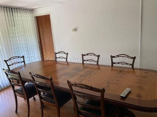 Imagen 8 de 15 de Bella Oficina De Lujo En Alquiler- Prados Del Este. Mls #22-13054. Vanessa Sayago. 04125866548