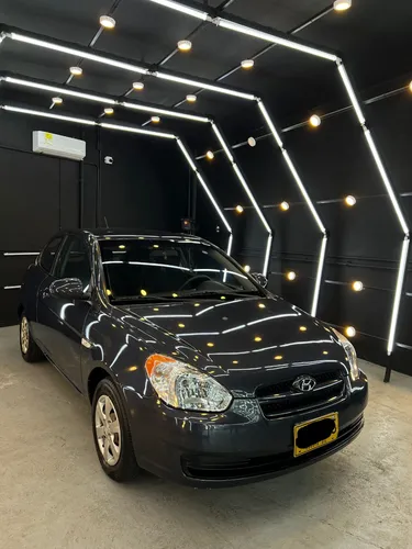 Hyundai Accent 1.4 Gls 4 p