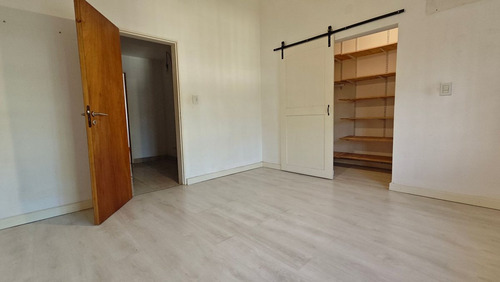 Ph Triplex 4 Ambientes Con Patio Caseros