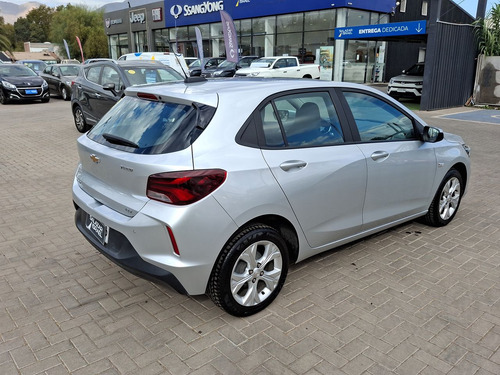 Chevrolet Onix Hb 2023
