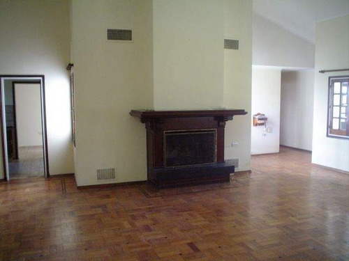 Excelente Casa Reciclada En 2017 Va Belgrano A Mts Martinoli Y Nuñez