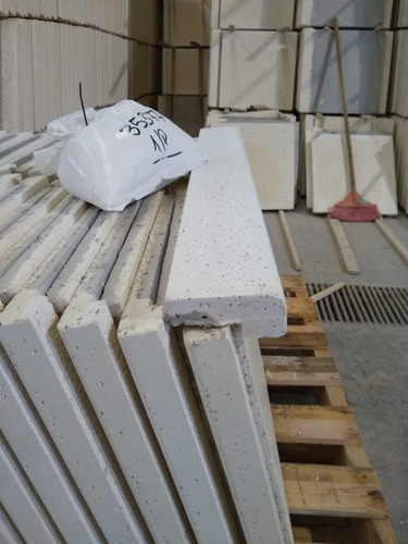Borde Atermico Antideslizante, Para Piscina De 50 X 50