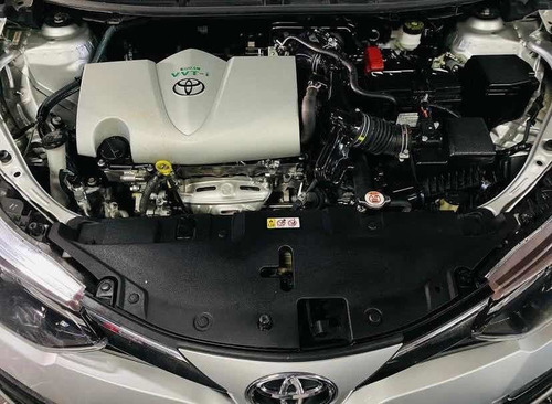Imagen 4 de 7 de Toyota Yaris 2019 1.5 107cv Xls Pack 4 P