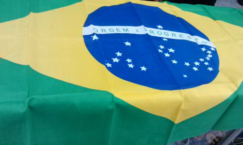 Bandera De Brasil .90x1.58 Mts Poliester Satinado