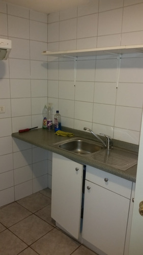 Departamento Un Dormitorio, Con Estacionamiento
