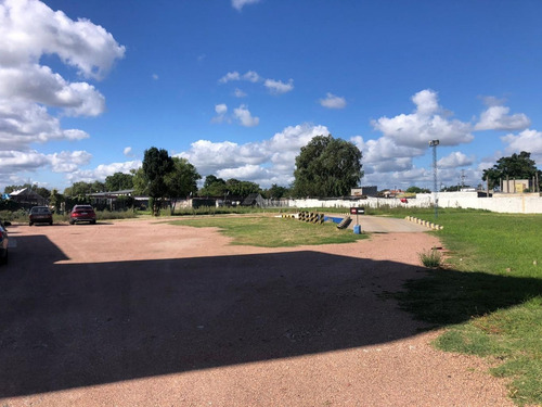 Imagen 16 de 20 de Local Galpon Deposito Industria Nuevo París Emancipacion Con Toda La Maquinaria Y Demás!