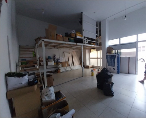 Local Comercial Dpto En Venta - Alto Alberdi