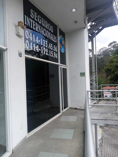 Imagen 5 de 14 de Oficina En Venta Cc Lomas De La Lagunita El Hatillo