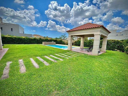 Casa A La Venta En Terravista