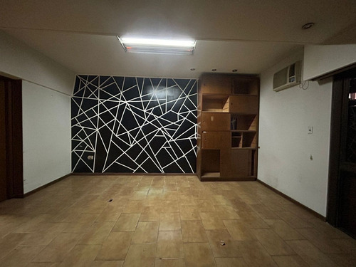 Venta De Oficina En Monte Grande
