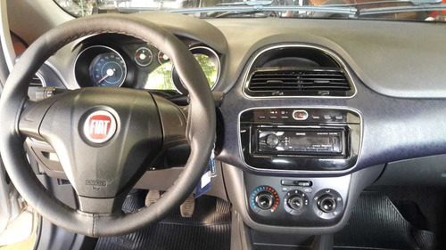 Fiat Punto 2013 1.4 Attractive Flex 5p