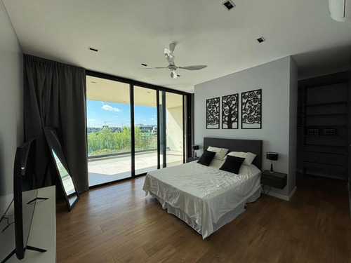 Casa En Alquiler Anual En Marinas, Puertos, Escobar