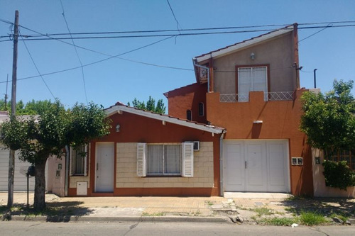 Chalet En Venta En Haedo Sur