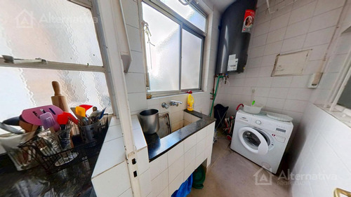 Venta De Departamento En Belgrano R De 5 Ambientes.