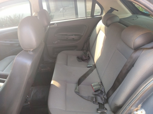Volkswagen Gol 2009 1.0 Vht Total Flex 5p