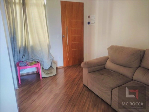 Imagem 2 de 18 de Apartamento 2 Dormitórios - Cond. Estados Unidos - Demarchi - Sbcampo - R370