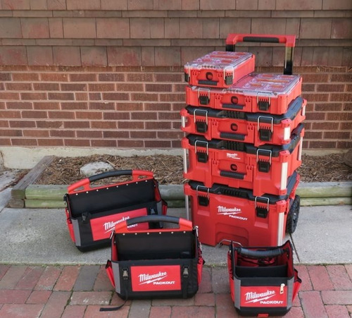 Imagen 5 de 6 de Caja de herramientas Milwaukee 48-22-8424 de plástico 16.1" x 22.1" x 6.6" roja y negra