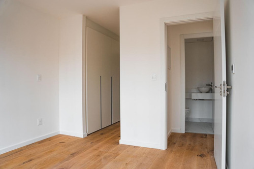 Imagen 11 de 12 de Apartamento Amplio 2 Dorms 3 Baños Malvín Playa Honda Altamira Rambla