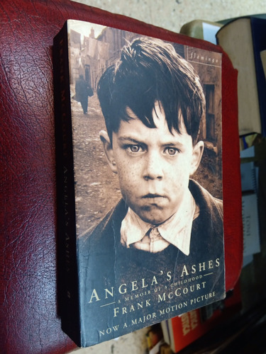 Angela's Ashes Memoir Of A Childhood - Frank Mccourt 